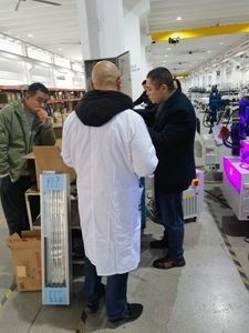좋은 가격 380nm 385nm UV 접착 고장 시스템 25000MW/Cm2 UV 접착 고장 램프 온라인으로